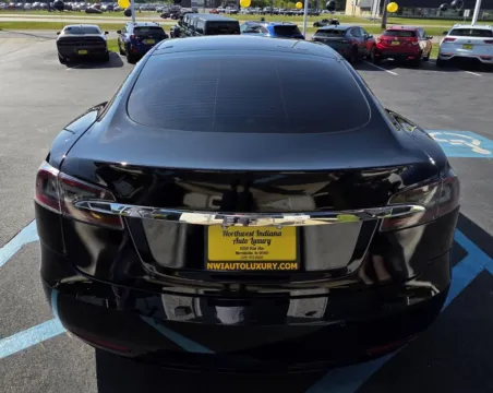 More photos of 2021 TESLA MODEL S PERFORMANCE at NWI Auto Luxury Merrillville, IN