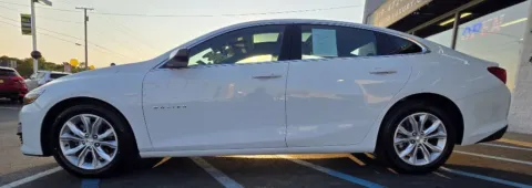 More photos of 2024 CHEVROLET MALIBU LT at NWI Auto Luxury Merrillville, IN