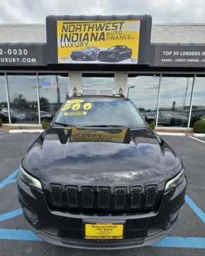 Another view of 2023 JEEP CHEROKEE ALTITUDE LUX for sale in Merrillville, IN at NWI Auto Luxury Merrillville