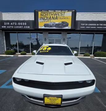 White 2022 DODGE CHALLENGER SXT for sale in Merrillville, IN