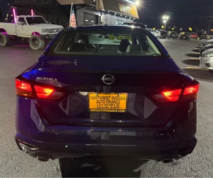 More photos of 2024 NISSAN ALTIMA SR at NWI Auto Finance Schererville, IN