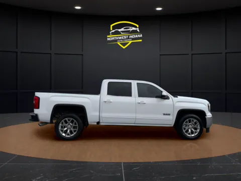 More photos of 2018 GMC SIERRA 1500 SLE at NWI Auto Finance Schererville, IN