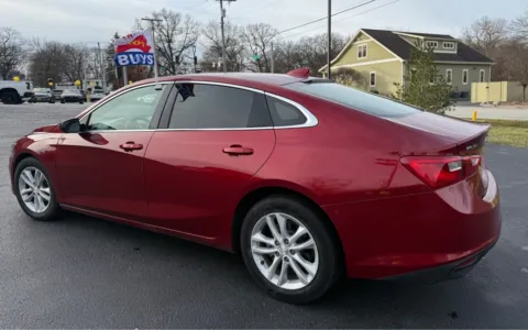More photos of 2024 CHEVROLET MALIBU LT at NWI Auto Finance Schererville, IN