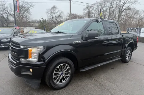 Another view of 2018 FORD F-150 XLT for sale in Schererville, IN at NWI Auto Finance Schererville