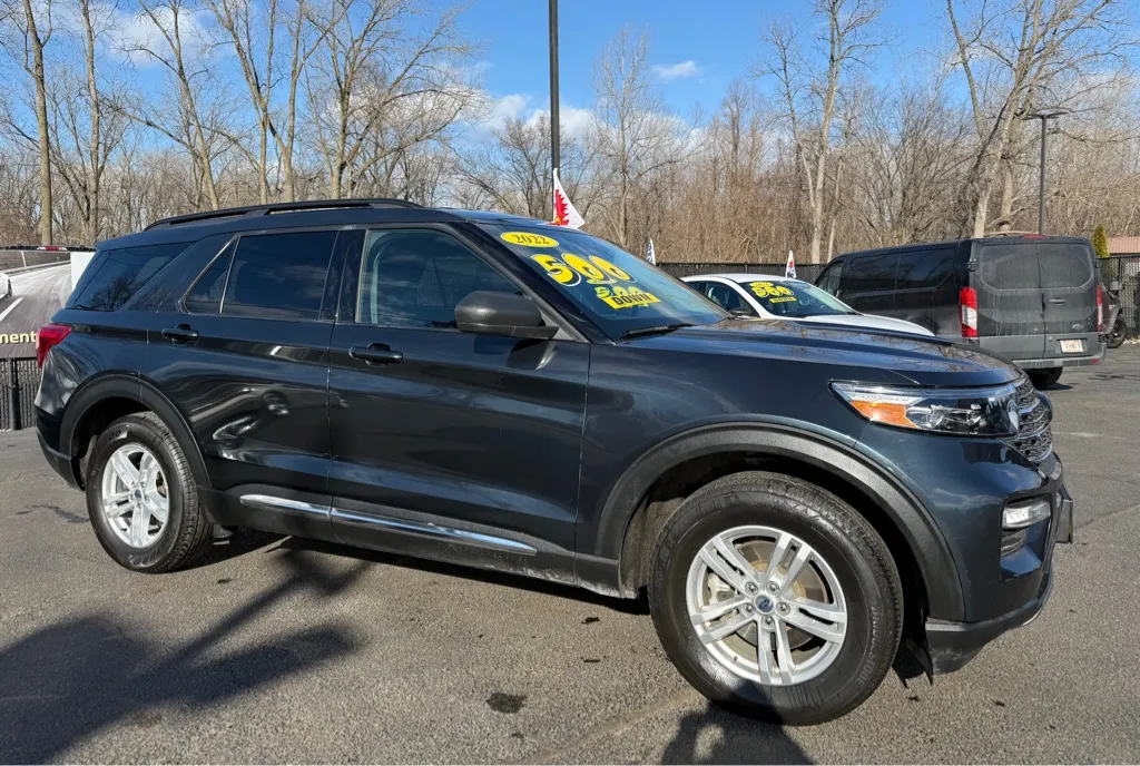 Blue 2022 FORD EXPLORER XLT for sale in Schererville, IN