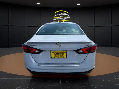 Another view of 2023 NISSAN ALTIMA 2.5 SR for sale in Schererville, IN at NWI Auto Finance Schererville