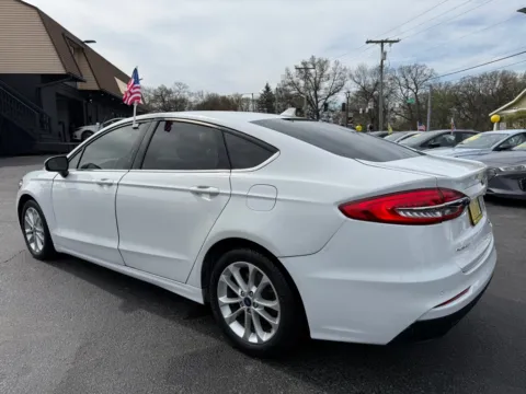 More photos of 2019 FORD FUSION HYBRID SE at NWI Auto Finance Schererville, IN