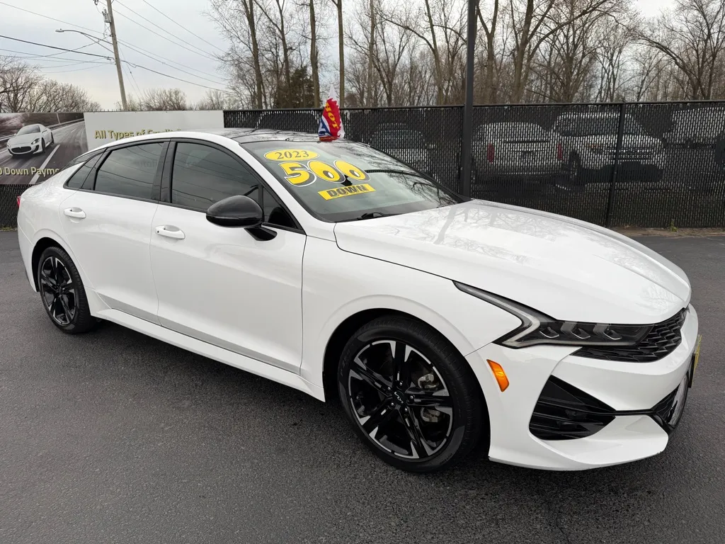 White 2023 KIA K5 GT-LINE for sale in Schererville, IN
