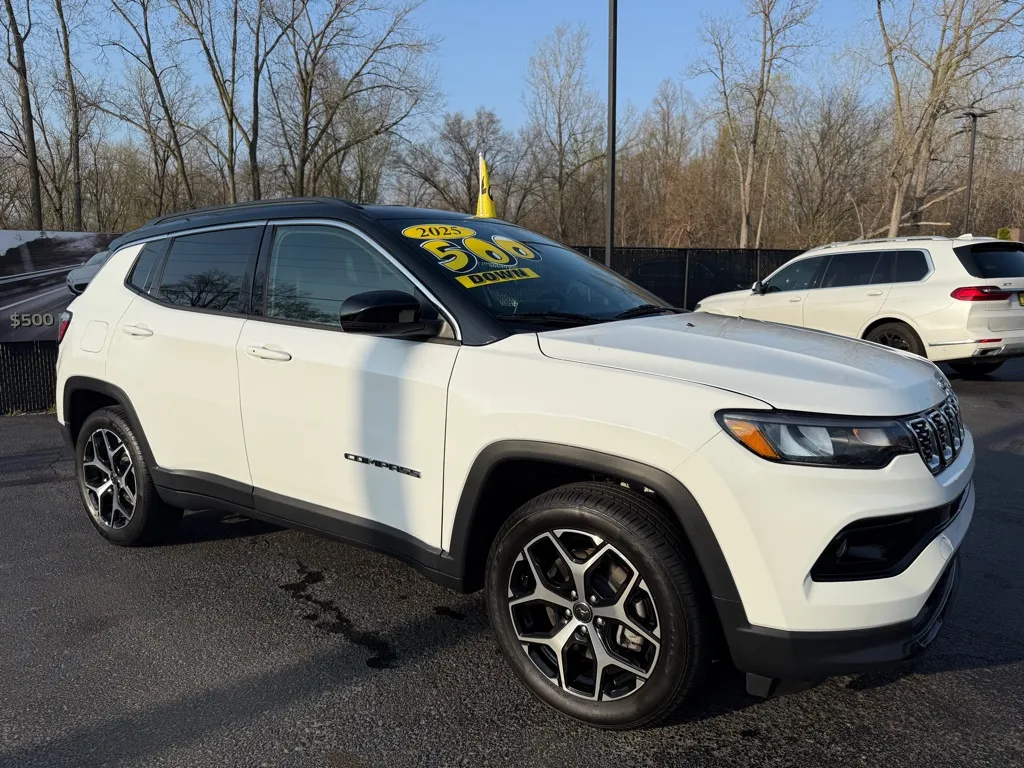 White 2025 JEEP COMPASS LIMITED for sale in Schererville, IN