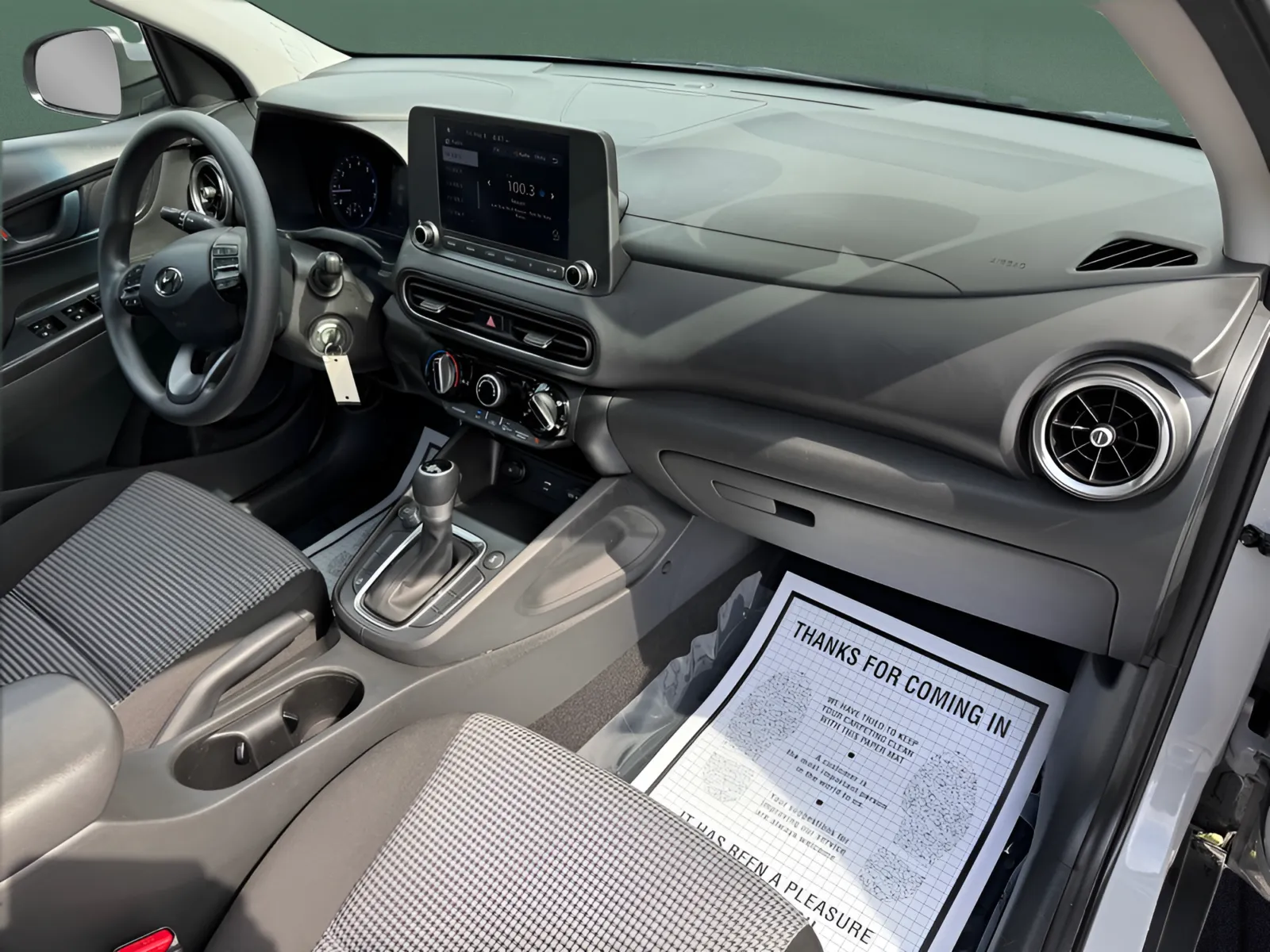 2023 Hyundai Kona SE - Photo 11
