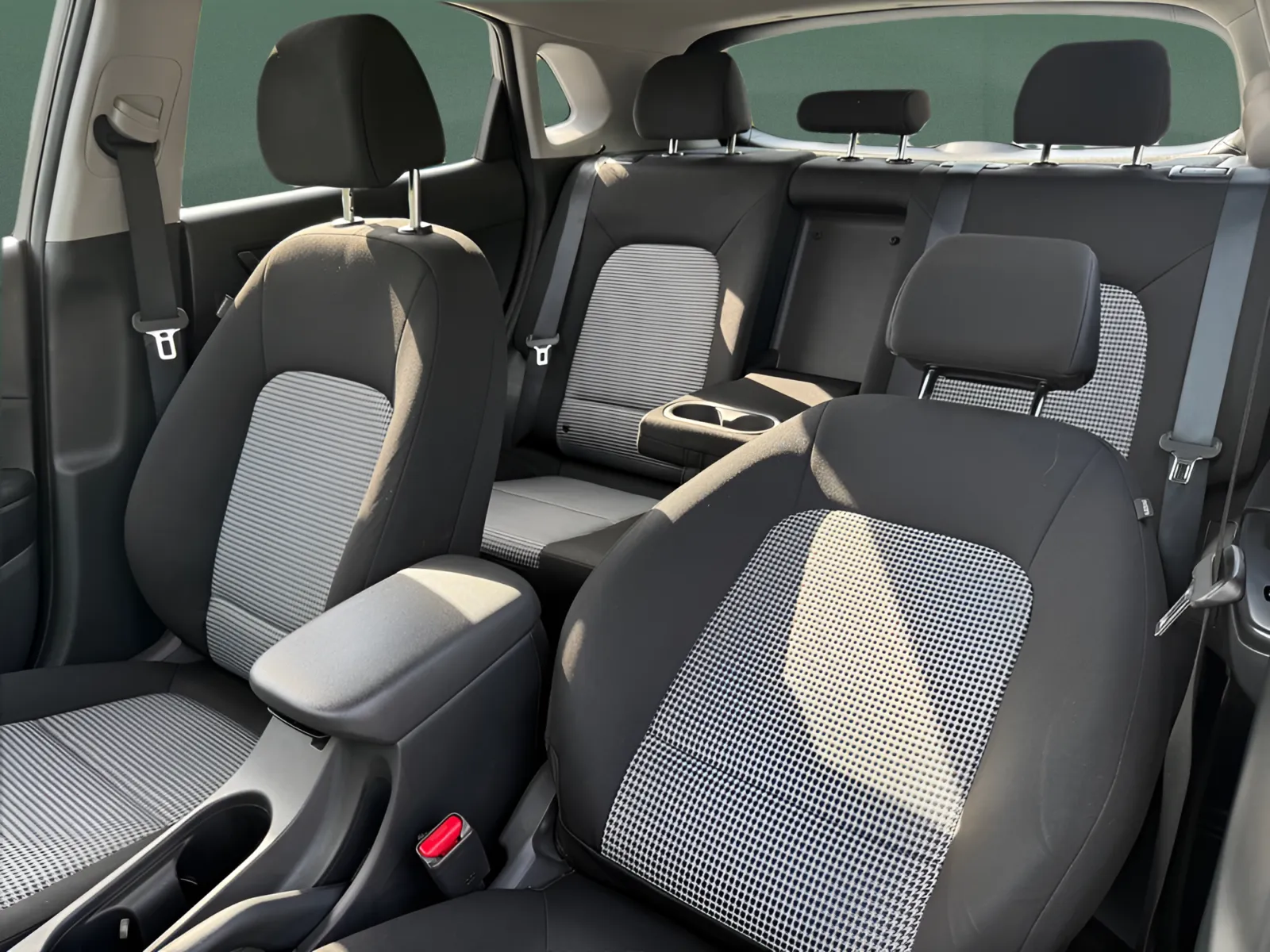2023 Hyundai Kona SE - Photo 26