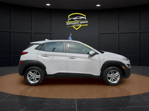 More photos of 2023 HYUNDAI KONA SE at NWI Auto Finance Schererville, IN