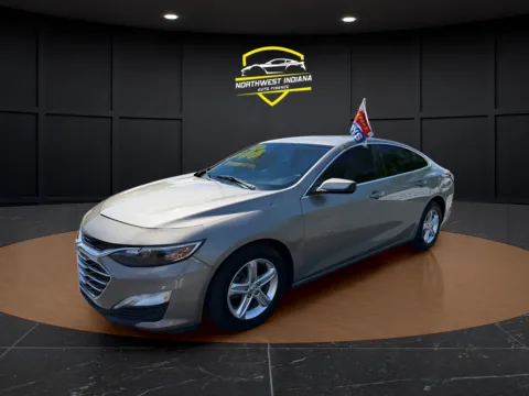 Gray 2022 CHEVROLET MALIBU LT for sale in Schererville, IN