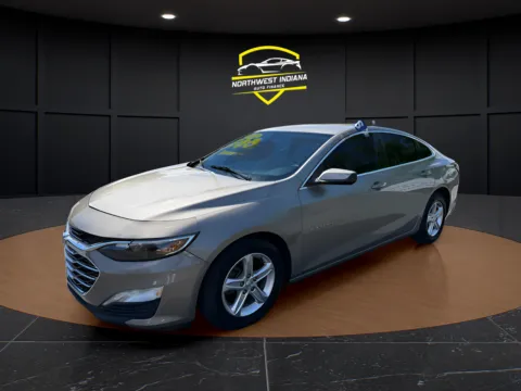 Gray 2022 CHEVROLET MALIBU LT for sale in Schererville, IN