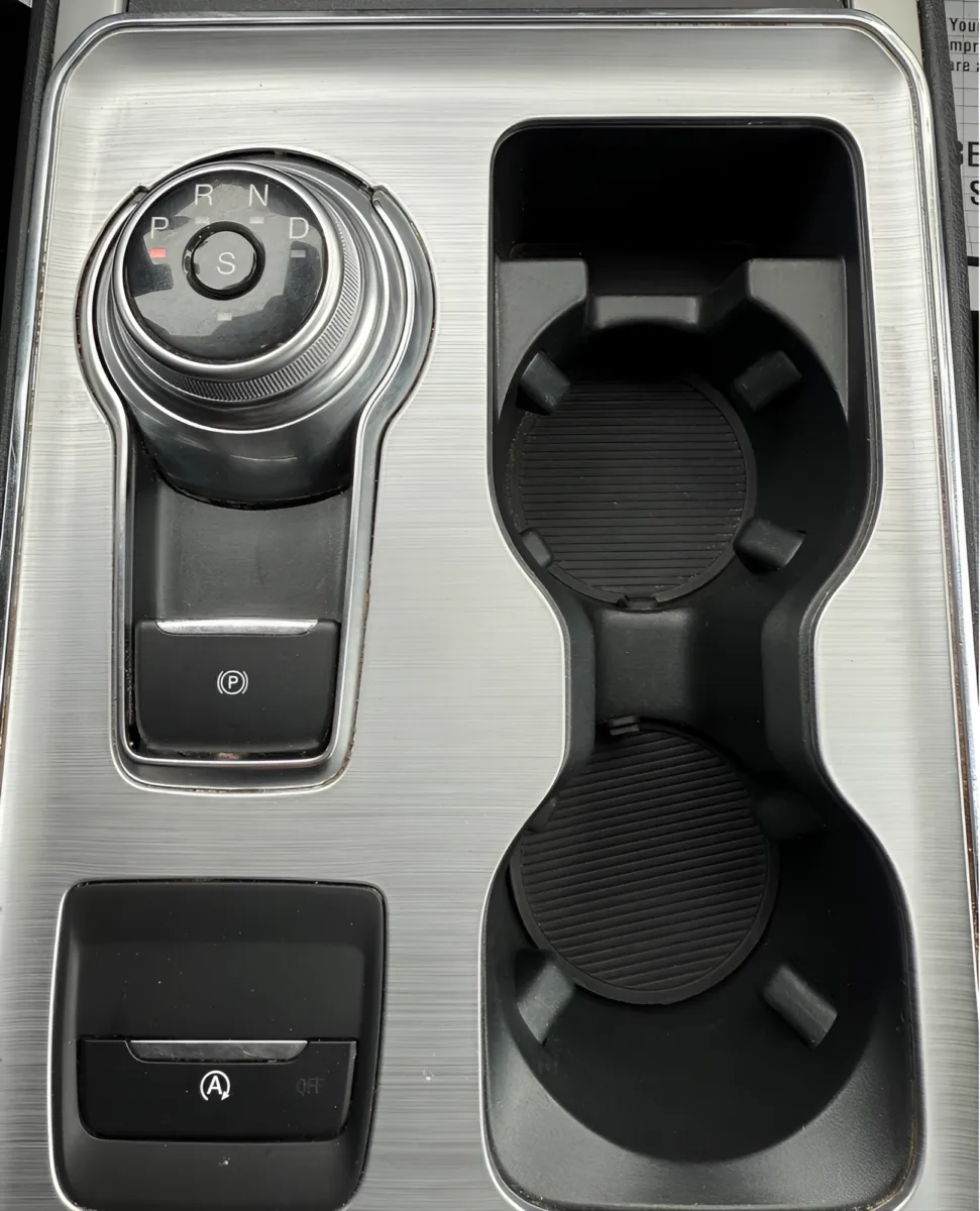 2022 Ford Edge SEL - Photo 25