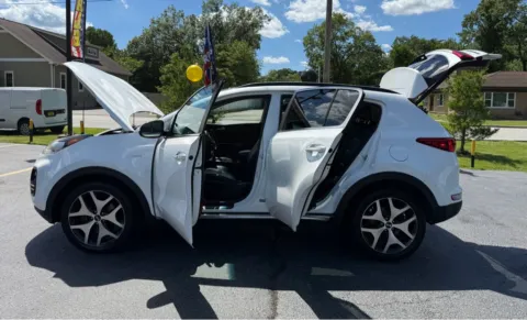 Another view of 2018 KIA SPORTAGE SX TURBO for sale in Schererville, IN at NWI Auto Finance Schererville