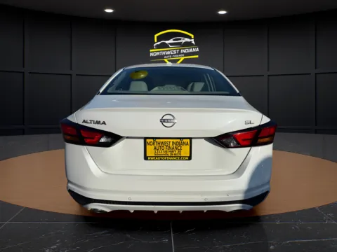 More photos of 2024 NISSAN ALTIMA 2.5 SL at NWI Auto Finance Schererville, IN