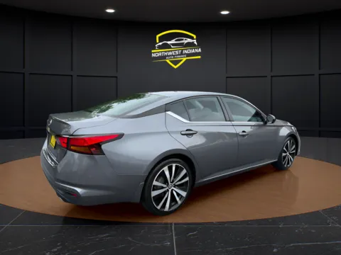 More photos of 2021 NISSAN ALTIMA 2.5 SR at NWI Auto Finance Schererville, IN