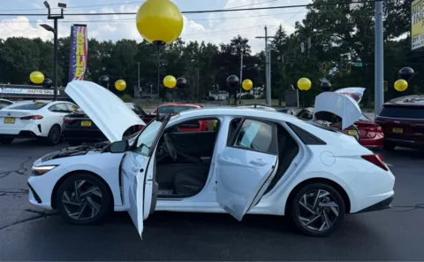 Photos of 2025 HYUNDAI ELANTRA SEL SPORT for sale in Schererville, IN at NWI Auto Finance Schererville