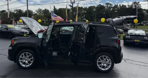 Another view of 2020 JEEP RENEGADE LATITUDE for sale in Schererville, IN at NWI Auto Finance Schererville