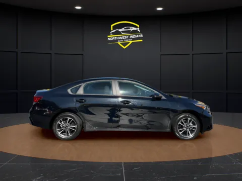 More photos of 2023 KIA FORTE LXS at NWI Auto Finance Schererville, IN