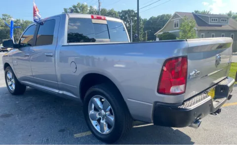 More photos of 2019 RAM 1500 CLASSIC SLT at NWI Auto Finance Schererville, IN