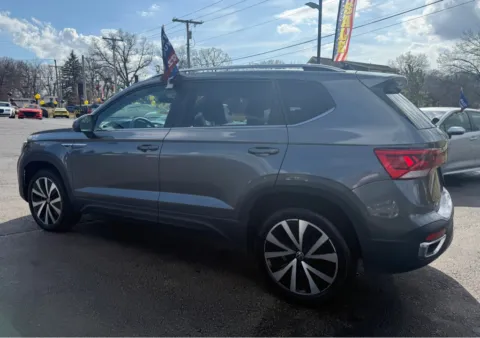 More photos of 2024 VOLKSWAGEN TAOS SE at NWI Auto Finance Schererville, IN