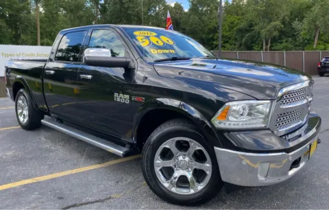 Black 2016 RAM 1500 LARAMIE for sale in Schererville, IN