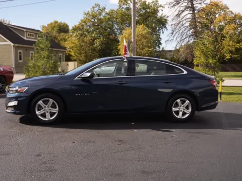 More photos of 2022 CHEVROLET MALIBU LT at NWI Auto Finance Schererville, IN