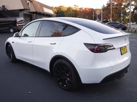 More photos of 2022 TESLA MODEL Y Performance at NWI Auto Finance Schererville, IN