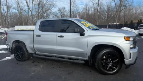 Gray 2020 CHEVROLET SILVERADO 1500 CUSTOM for sale in Schererville, IN