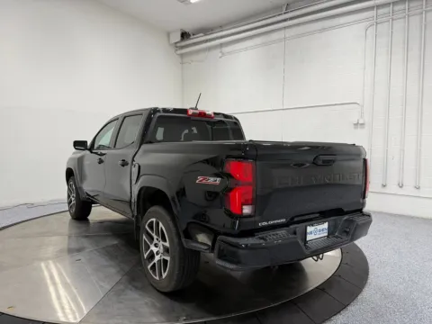More photos of 2023 Chevrolet Colorado Z71 at NeXgen Motors, UT