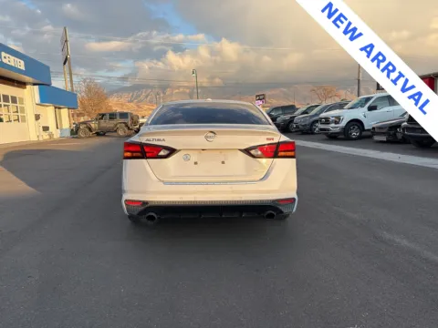 More photos of 2023 Nissan Altima 2.0 SR at NeXgen Motors, UT