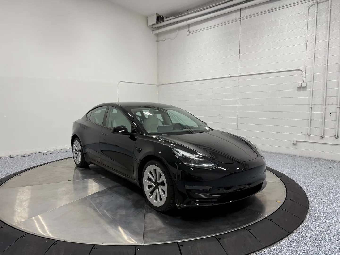 2022 Tesla Model 3 Long Range's photo