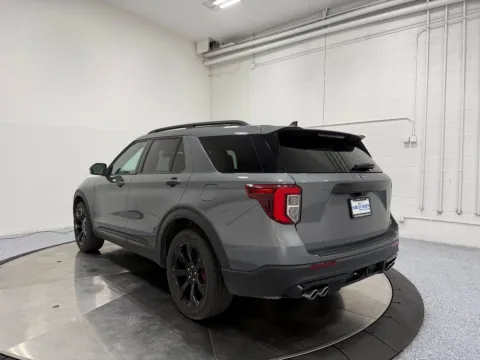 More photos of 2023 Ford Explorer ST at NeXgen Motors, UT