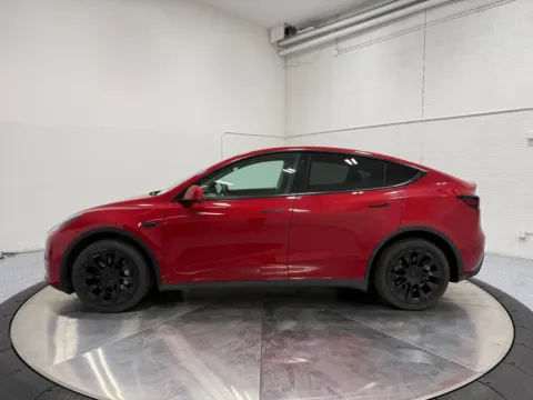 More photos of 2022 Tesla Model Y Long Range at NeXgen Motors, UT