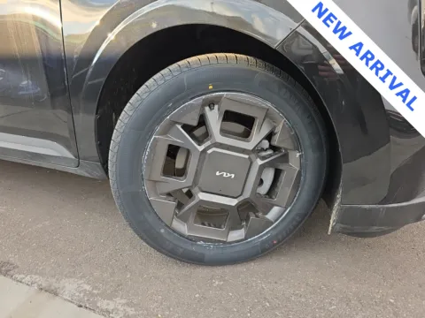 Photos of 2025 Kia Carnival Hybrid EX for sale in Orem, UT at NeXgen Motors