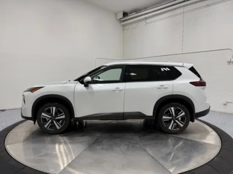 More photos of 2025 Nissan Rogue SL at NeXgen Motors, UT