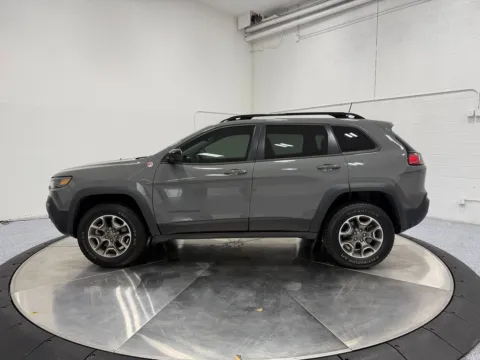 More photos of 2022 Jeep Cherokee Trailhawk at NeXgen Motors, UT