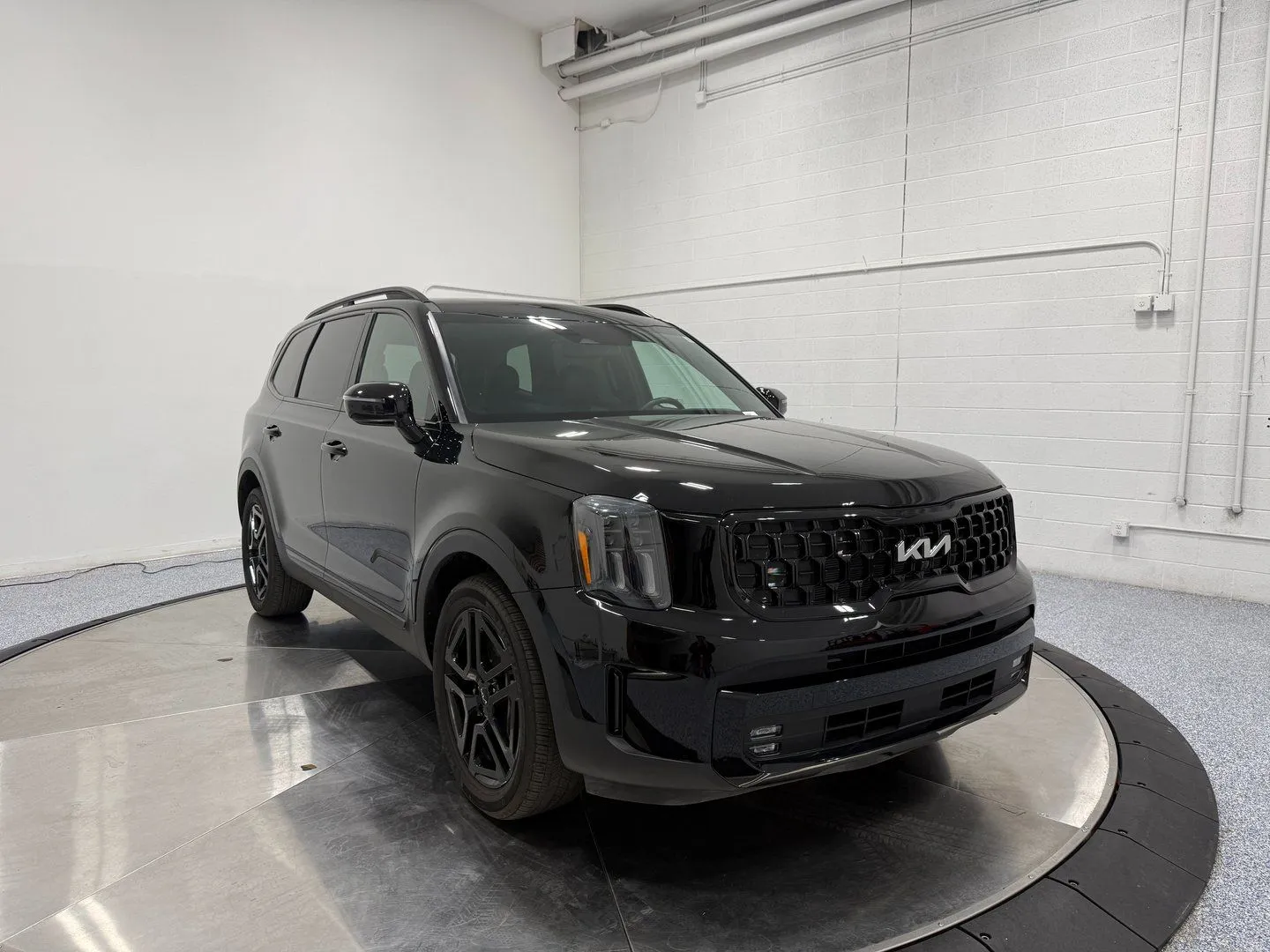 Black 2024 Kia Telluride SX X-Line for sale in Lindon, UT