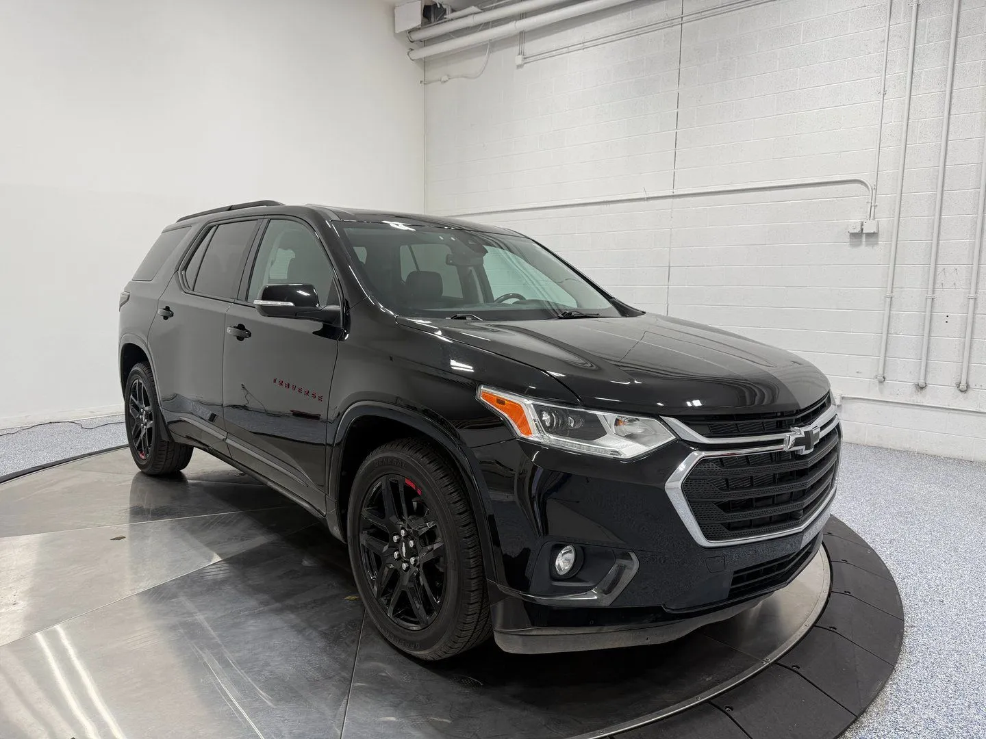 Black 2021 Chevrolet Traverse Premier for sale in Lindon, UT