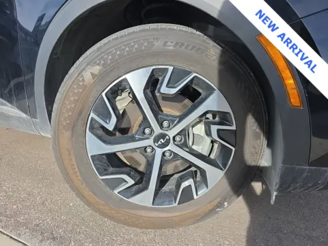 Photos of 2024 Kia Sportage EX for sale in Lindon, UT at NeXgen Motors