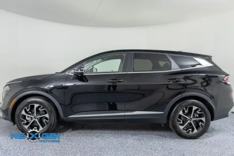 More photos of 2024 Kia Sportage EX at NeXgen Motors, UT