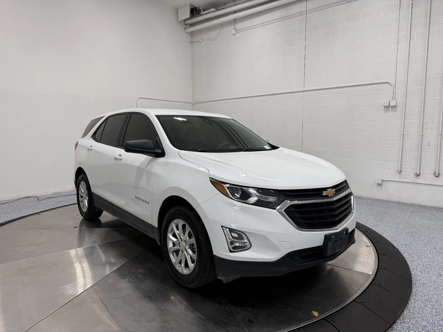 White 2021 Chevrolet Equinox LS for sale in Orem, UT