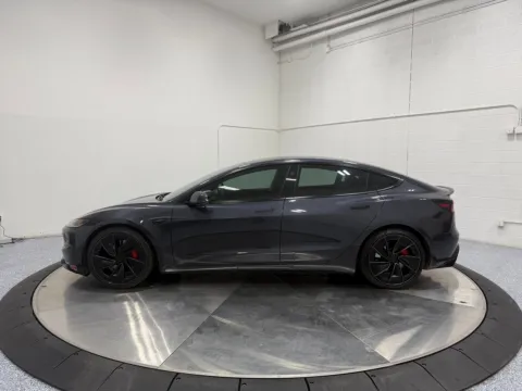 More photos of 2024 Tesla Model 3 Performance at NeXgen Motors, UT