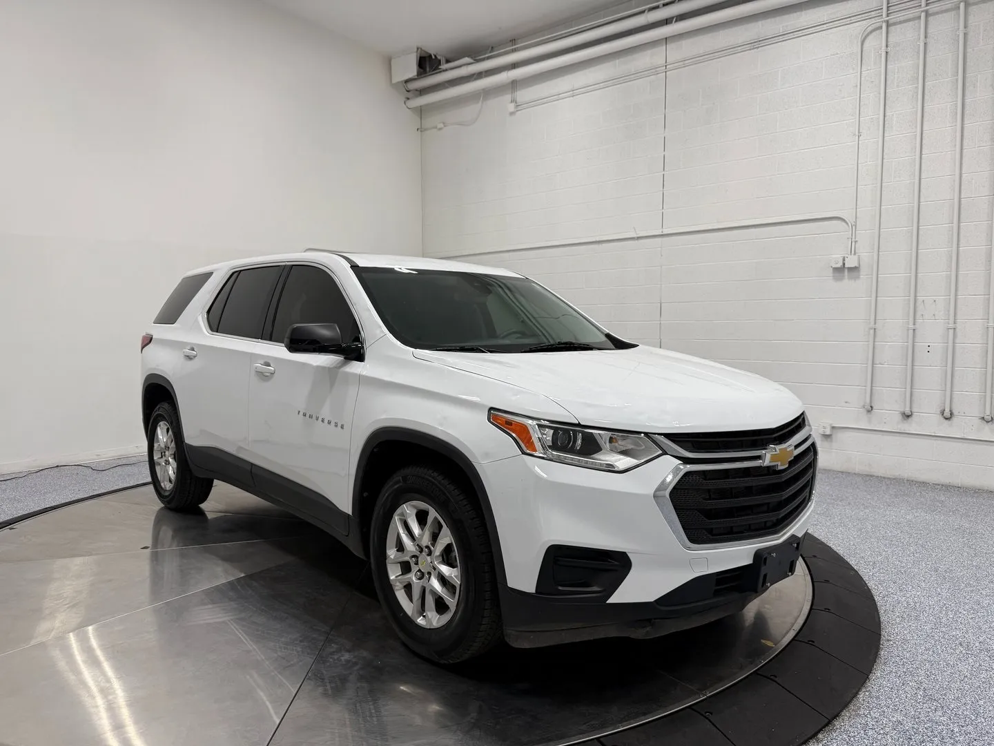 2021 Chevrolet Traverse LS's photo