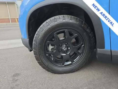 More photos of 2025 Honda Pilot TrailSport at NeXgen Motors, UT