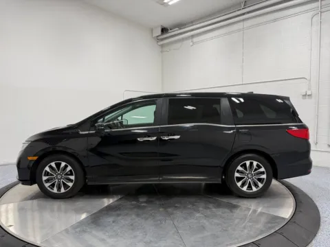 More photos of 2023 Honda Odyssey EX-L at NeXgen Motors, UT