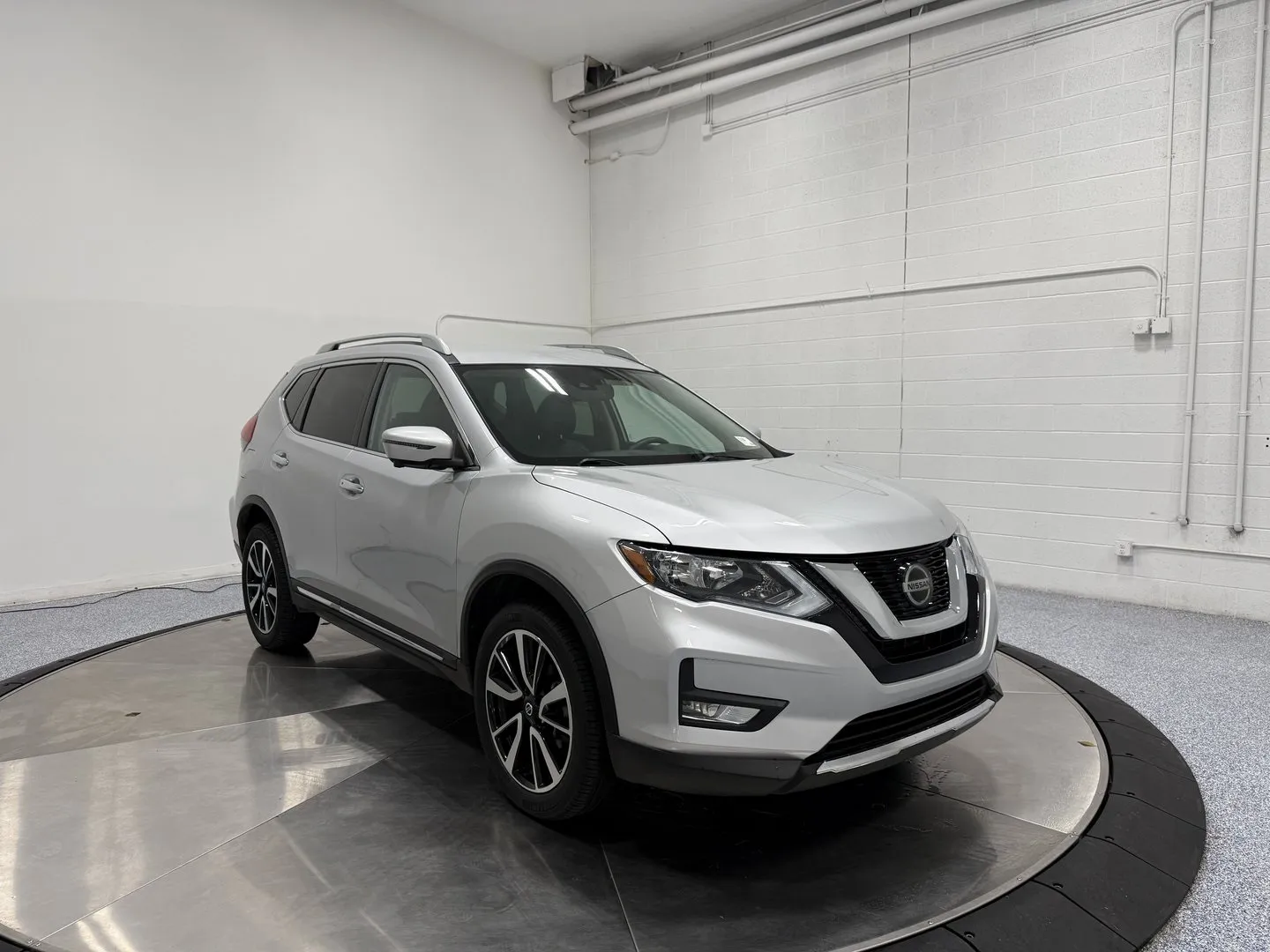 Silver 2020 Nissan Rogue SL for sale in Orem, UT