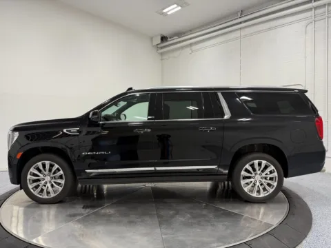 More photos of 2022 GMC Yukon XL Denali at NeXgen Motors, UT